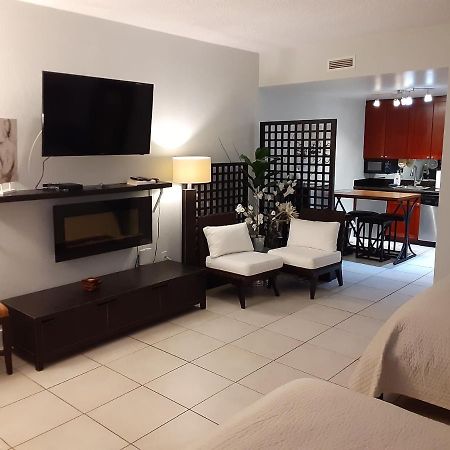Riverview, Studio 507, Beach Steps Away!+Pool+Wifi Ruskin Exteriör bild