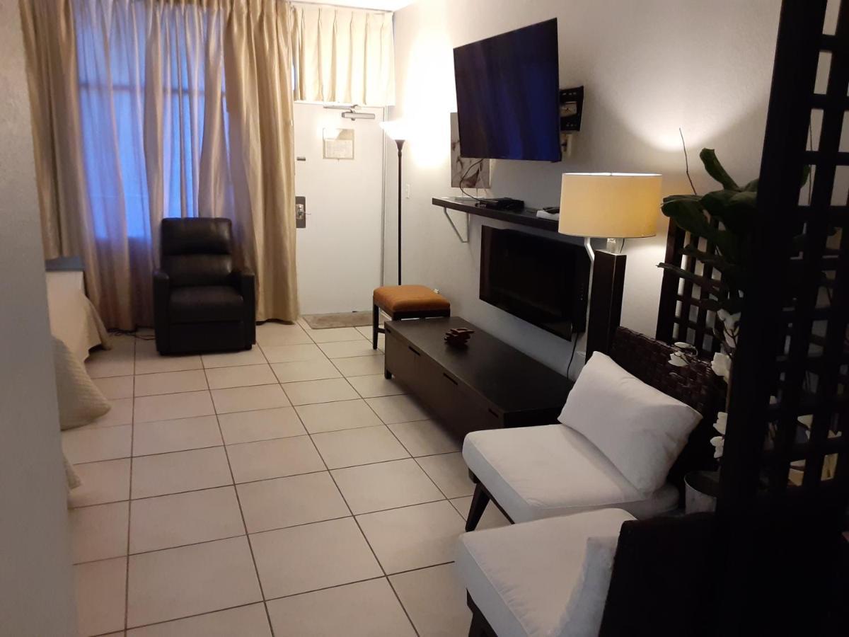 Riverview, Studio 507, Beach Steps Away!+Pool+Wifi Ruskin Exteriör bild